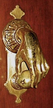 apple door knocker